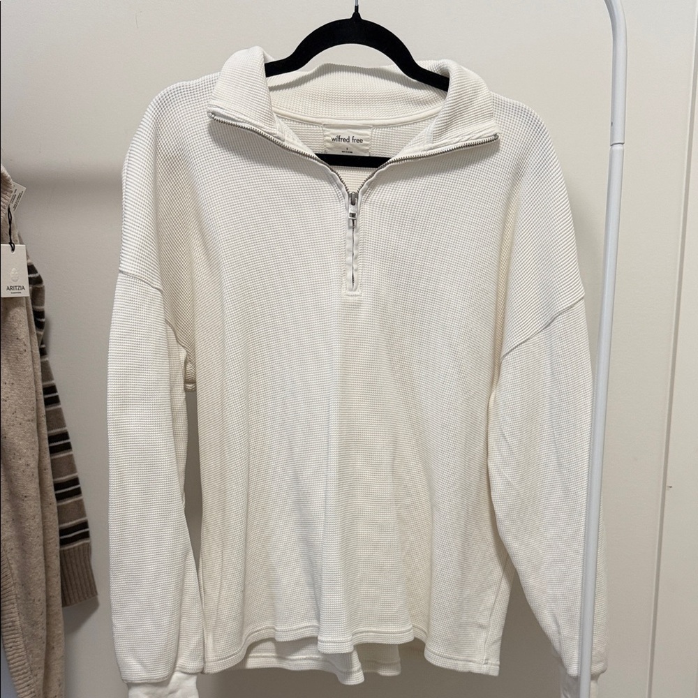 Aritzia thermal long sleeve
